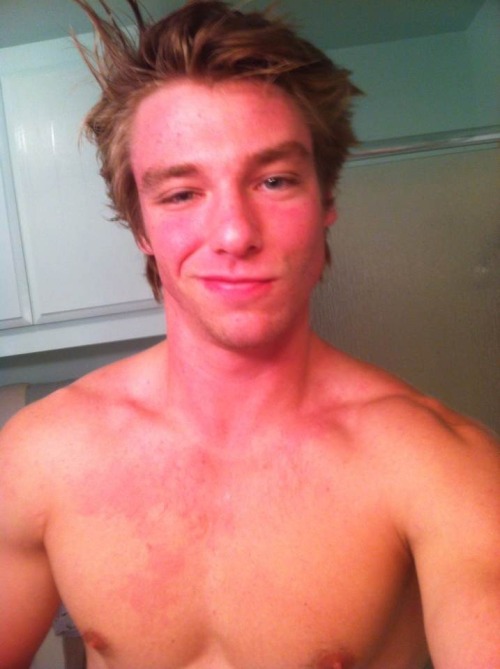ksufraternitybrother:  THIS BLONDE IS GOOD STUFF! KSU-Frat Guy:  Over 32,000 followers . More than 20,000 posts of jocks, cowboys, rednecks, military guys, and much more.   Follow me at: ksufraternitybrother.tumblr.com