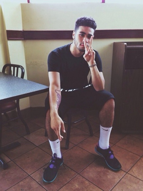 kingpyramids:  Bae 