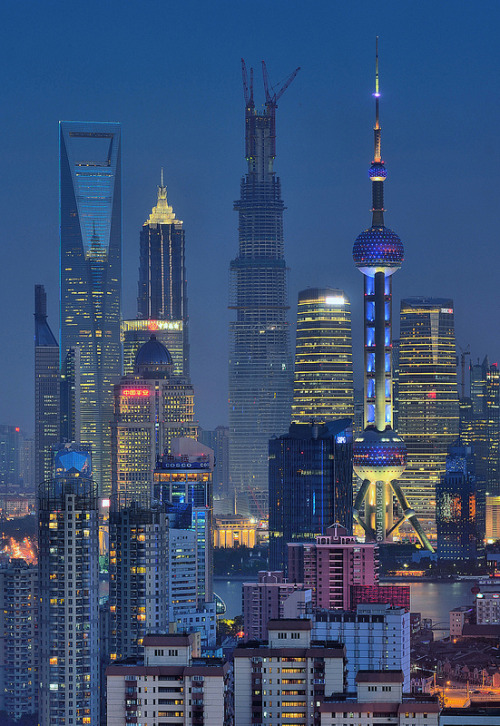 vurtual:  Tops of Shanghai (by Wei Fang) 