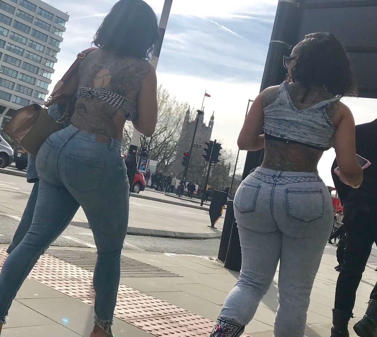 nang1:  Double trouble