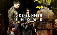 lady-arryn:    A Song of Ice and Fire alphabet:↳  F for Friendship    