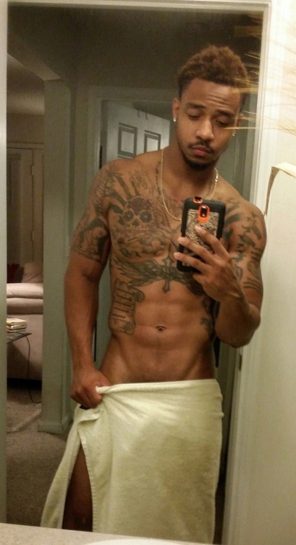 verse-caribbean-dude:  gdr1:  Creme d’ la’ Creme follow @ gdr1.tumblr.com   