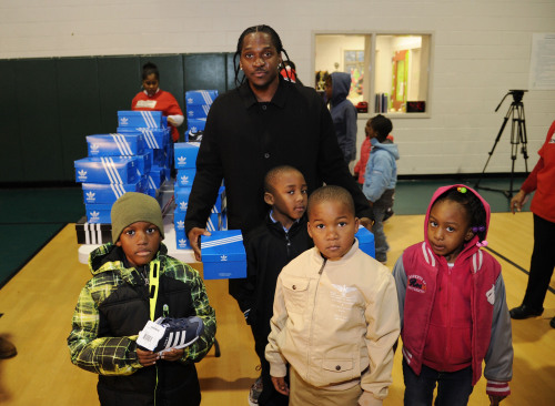 menifee901:  theblackamericanprincess:  sancophaleague:  Pusha T recently gave away free sneakers to Black children in his hometown. SanCopha Salute to the rap artist for giving back to the community.  Post by @KingKwajo  But they never talk bout the