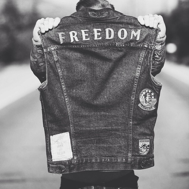 ironandresingarage:
“ Be free. @tommytatham ‘s vest as shot via @krantzm
”
