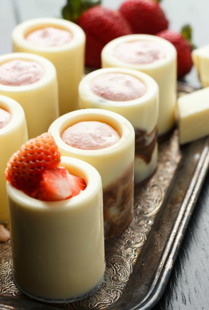 dietkiller:  White Chocolate Shot Glasses with Strawberry Mousse