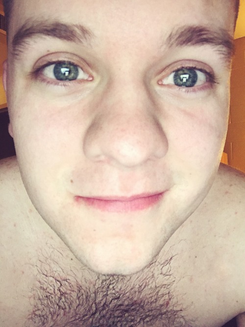 magikpelvis:A photo of my eyes. One of my favorite parts about my body.