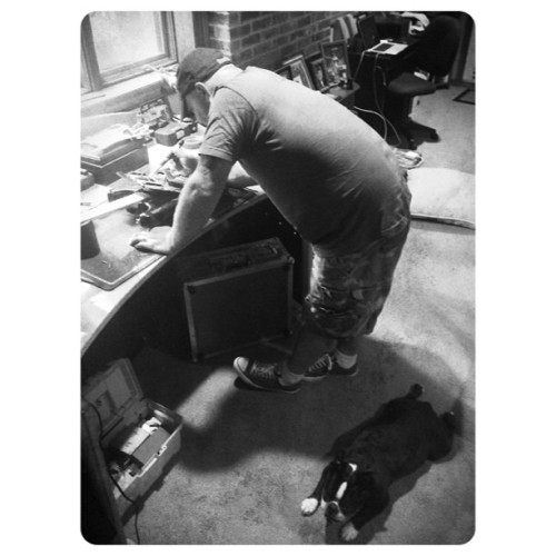 <p>So happy to come home to my 2 favorite dudes. Everything is exactly like I left it. I’m pretty sure Adam is soldering here, but I don’t really know what that looks like, soooo… #sirwinstoncup #bostonterrier #bostonterriercult #home #stratocaster #love  (at Ridgetop, Tennessee)</p>