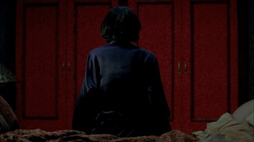 barricklovesmovies:A Tale of Two Sisters (장화, 홍련) [2003]dir. Kim Jee-woondop: