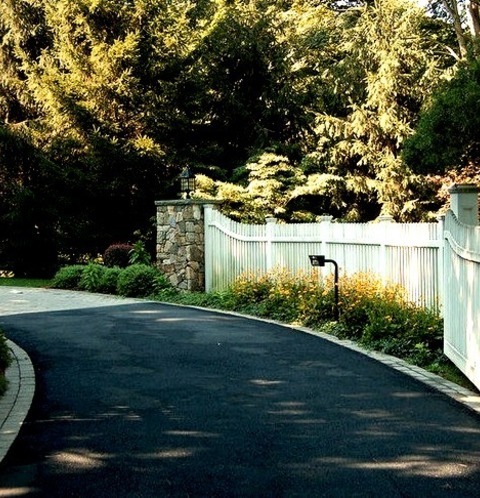 Transitional Landscape - Front YardDesign Ideas For A Large Transitional Partial Sun Front Yard Stone