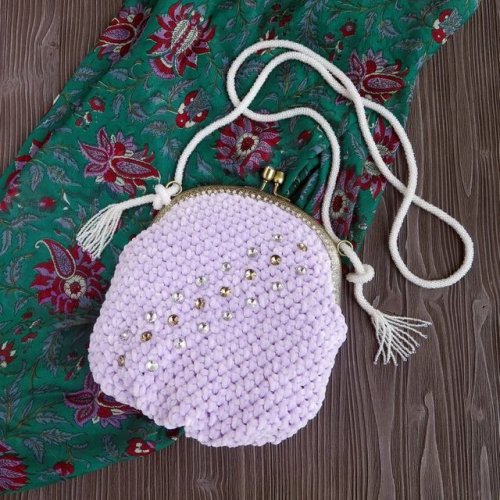 Crochet Clutch // UNNOjewelry