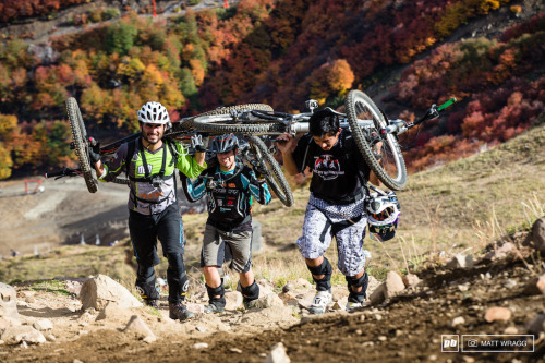 chirosangaku: Settling Dust: Enduro World Series, Round 1 - Nevados de Chillan - Pinkbike