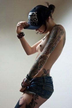 inked-babes-save-the-day:  More @ http://inked-babes-save-the-day.tumblr.com