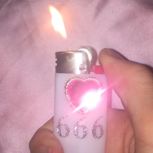 milliegraves: made myself a new lighter