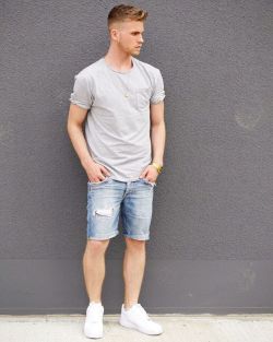 hotinjeans:  John Riot