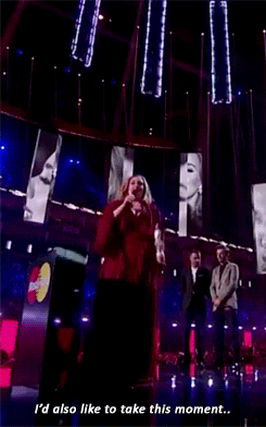 ithelpstodream:    Adele dedicates BRIT Awards 2016 win to Kesha  