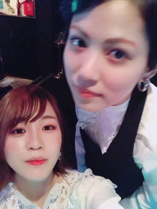 ago48:ay Maokyun came to Momoka’s host porn pictures