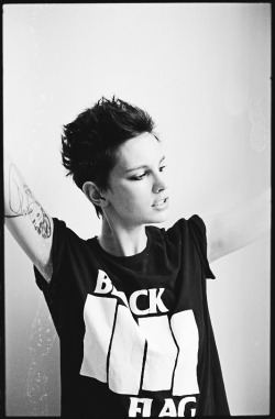 dyke-lesbian-andro-queer-photos:  - 