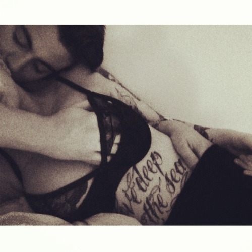tiemedownsexmeup:  http://tiemedownsexmeup.tumblr.com