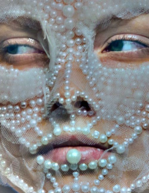 beauty-student:Just a complete eye addiction