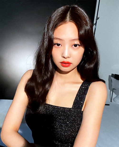 JENNIE X HERA BEAUTY