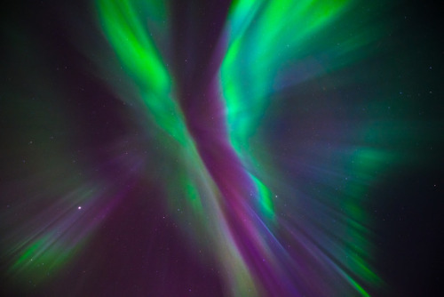atmospheric-phenomena:  Aurora Borealis  by Kenneth Solfjeld 
