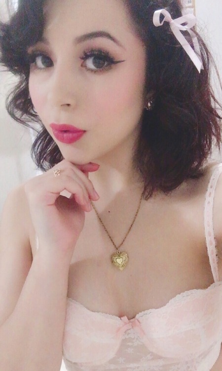 bombonfairy: It’s me, again ♡