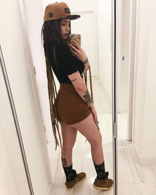 http://streetgrl.tumblr.com/post/159233866412