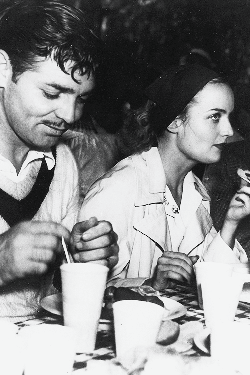 Carole Lombard and Clark Gable at the annual MGM picnic, 1937