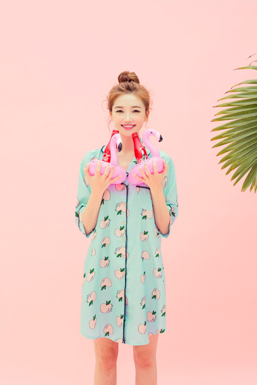 Sung Kyung - May 30, 2016 1st Set