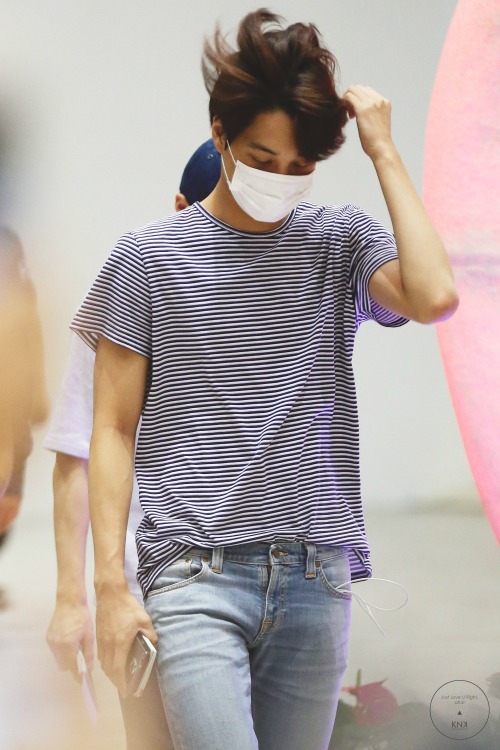 dailyexo: Kai - 150829 Gimpo Airport, departing for Tokyo Credit: KNK. (김포공항 출국)