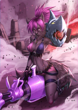 nsfwgamer:  Blacky Cosplaying as Jinx by