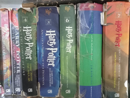 download novel harry potter dan piala api