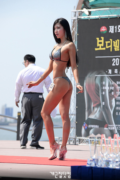 NAME : 황다영BIRTH : 1990HEIGHT : 166BODY SIZE : 35-25-36