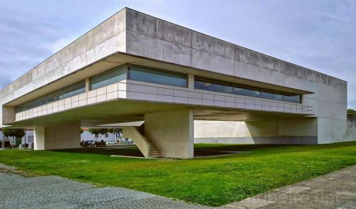 #vianadocastelo #library #sizavieira #architecture #portugal #sonya350 #vmribeiro (em Viana do Caste