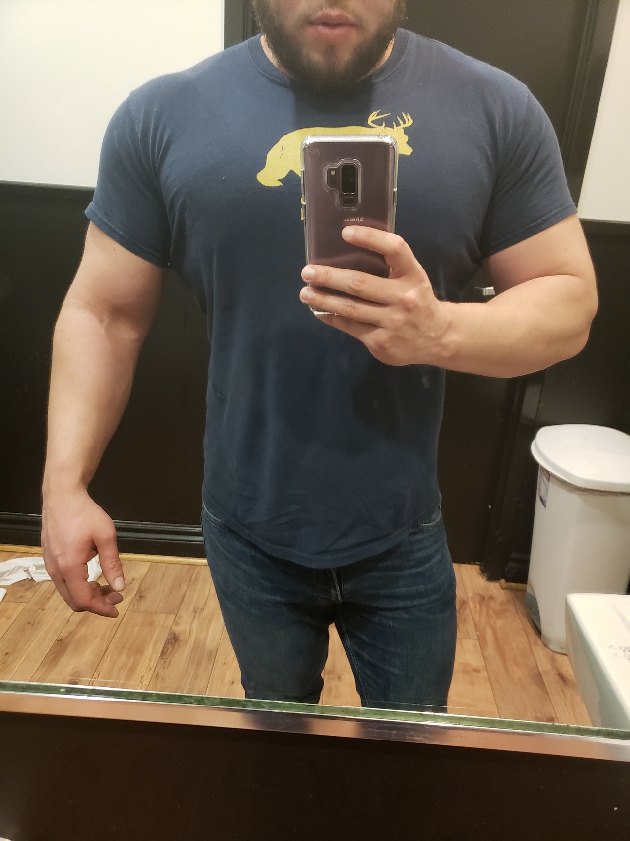 sodomymcscurvylegs:  fufudon:  sodomymcscurvylegs:      ;)