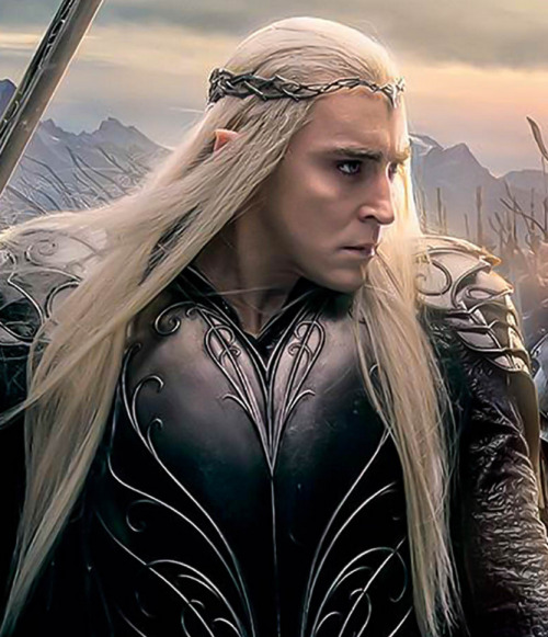 King Thranduil in the battle of five armies! Slaying some orcs!