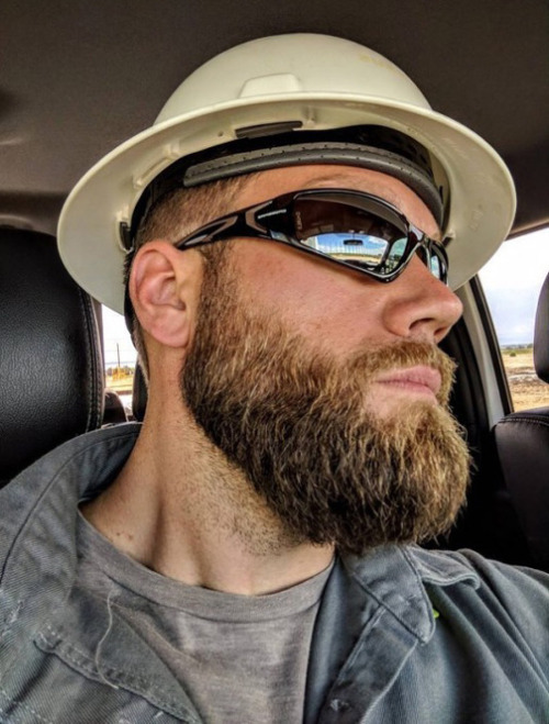 manlybeasts:  banging-the-boy:  this-is-it-wyo:  949mailman:    Twitter: @ThisIsItWyo  https://banging-the-boy.tumblr.com/archive  Become a follower of Manly Beasts  Reblog and follow my account: http://manlybeasts.tumblr.com/ #cock #men #huge #micro