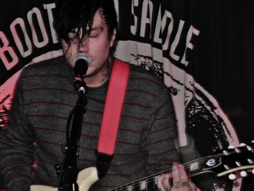 spitoutthebloodandscream: frnkiero andthe cellabration @ Boot And Saddle, Philly - Mine, don’t