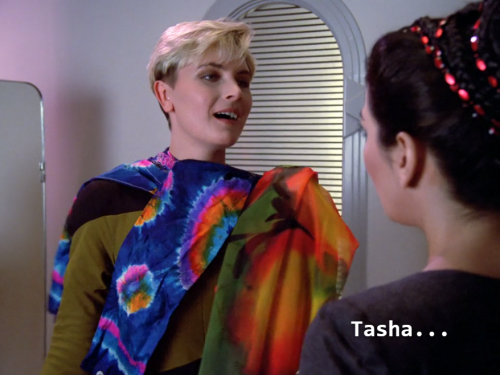 nascenticity:Ah yes that patented Star Trek Heterosexuality™