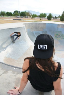 skate-girlz:  Skate girl http://skate-girlz.tumblr.com/