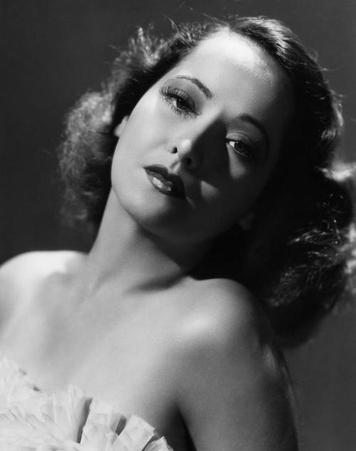 sweetheartsandcharacters: Merle Oberon