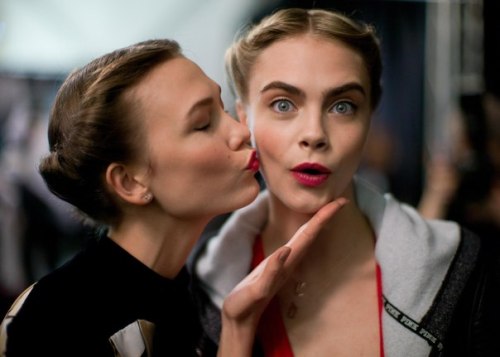 vogue-whisperer:Karlie Kloss & Cara Delevingne