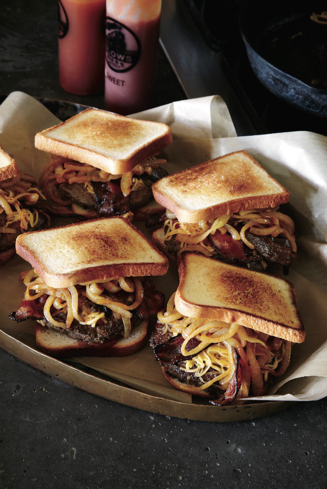 in-my-mouth:  Bacon Burgers with Caramelized Onions