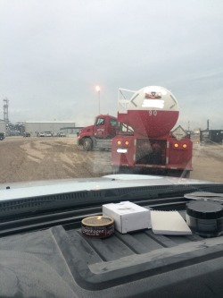 crowebar26:  Yet another truck got stuck in the mud at work today. Big surprise!  That cope straight. I see you..