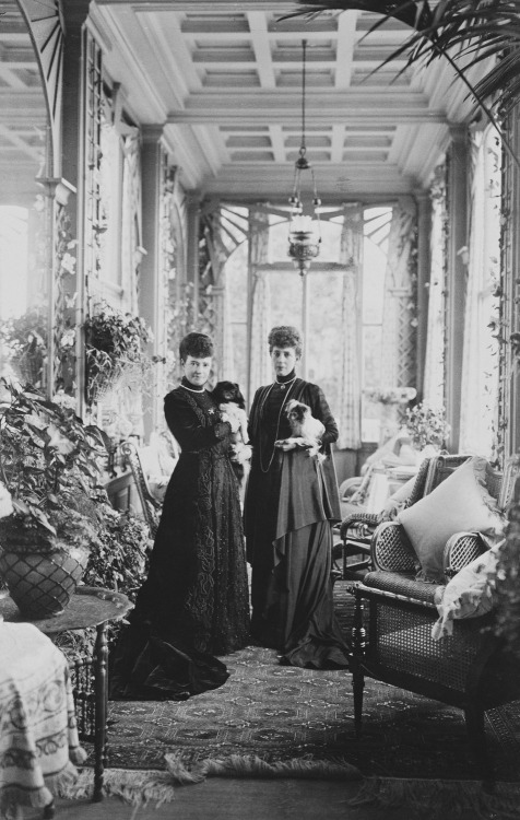 thepompandcircumstance: HM Queen Alexandra of the United Kingdom, Empress of India and her sister HI