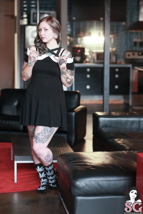 suicidegirlslover:  Lincoln Suicide