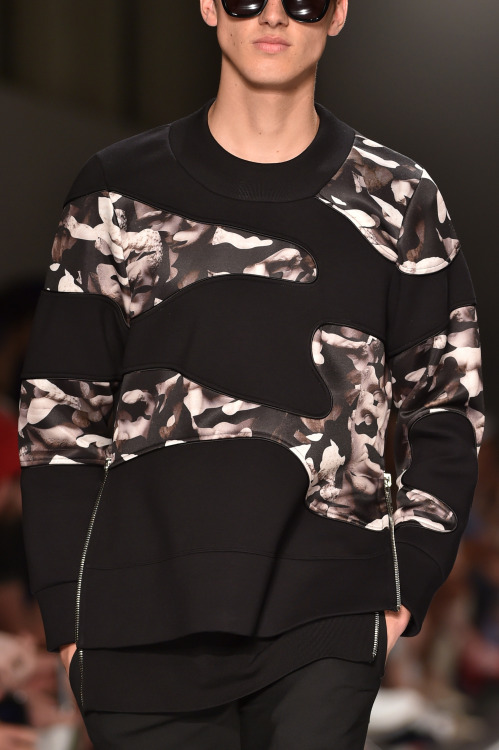 monsieurcouture:  Neil Barrett S/S 2015 Menswear Milan Fashion Week