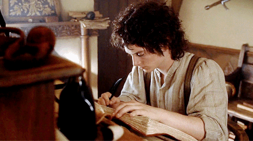 TOLKIEN WEEK 2022 Day 4 ➳ Favorite Story Arc | Compare & Contrast | Beginnings/Endings