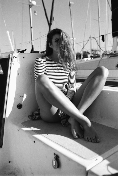 l-isan:  Rayne (Ph by Benjamin Askinas).    Via definitecuties. Queued using TumblrFamous.