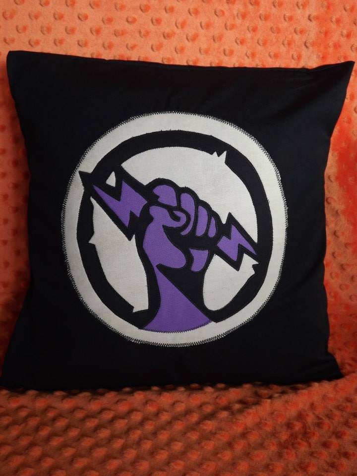 otlgaming:  BIOSHOCK INFINITE ‘VIGOR’ PILLOWS Jewels Cardosa of Calavera Craft